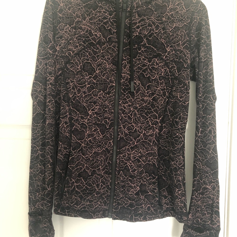 Lululemon zip up jacket with hood size 10